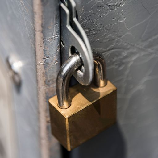 Cerraduras y seguridad